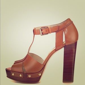 Beatrice Leather Platform Sandal